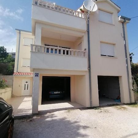 Salona Croatia Daire Dış mekan fotoğraf